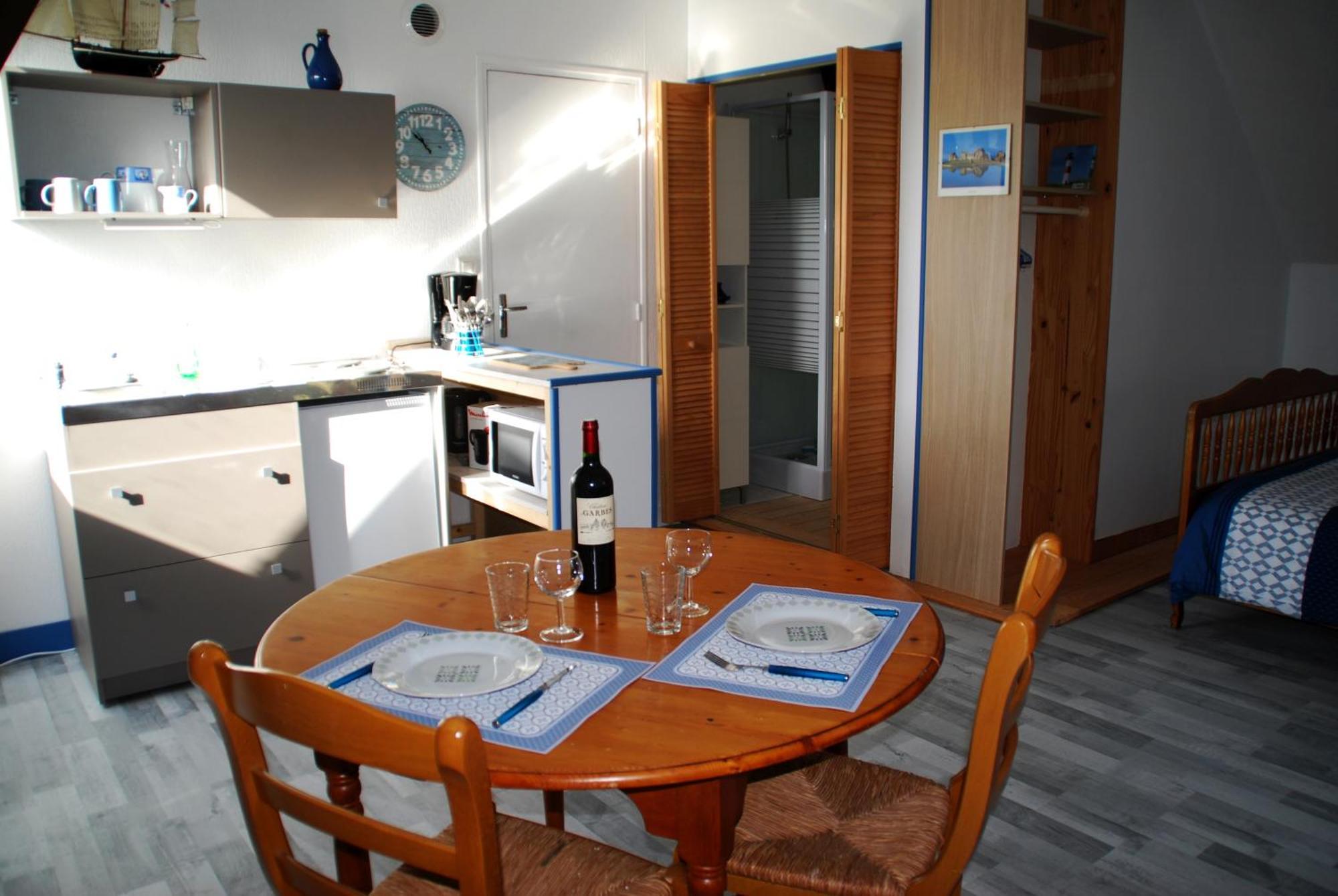 Studio Meuble Jacynthe Proche Le Havre - Etretat - Honfleur Saint-Romain-de-Colbosc Luaran gambar